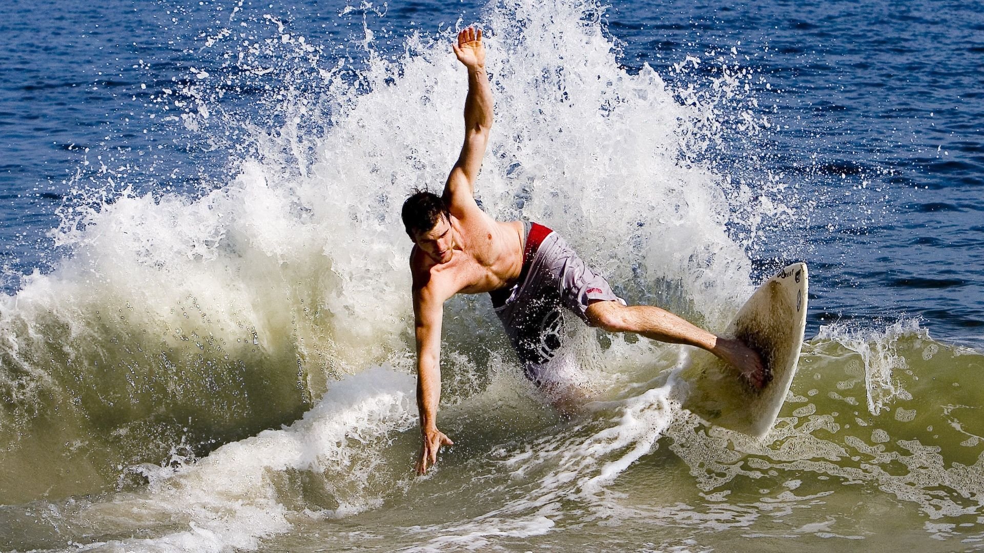 【球迷盛宴】现场气氛爆棚的棒球赛事回顾，棒球比赛